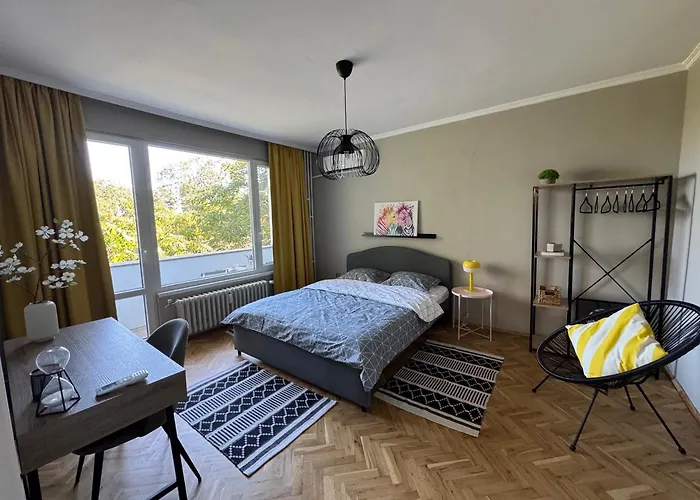 Lazur First Line Daire Burgaz